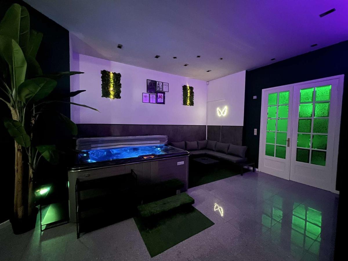 City Lounge Wellness Dison エクステリア 写真